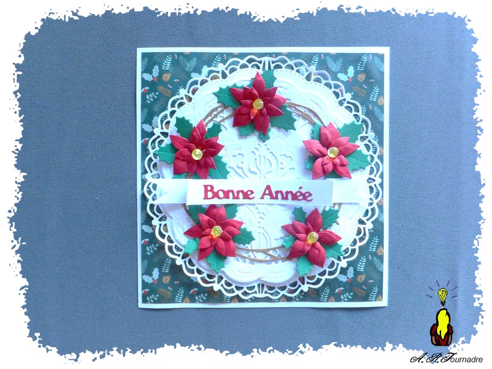 carte de vœux avec napperon de dentelle et couronne de poinsettias