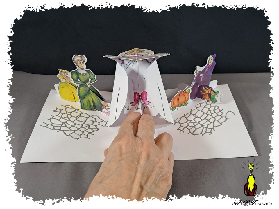 ART 2025 08 Cendrillon 6 métamorphose de Cendrillon en cours