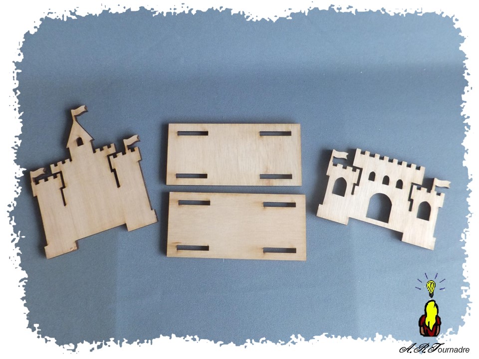 ART 2026 02 porte telephone chateau 3 plaques de bois découpes LASER