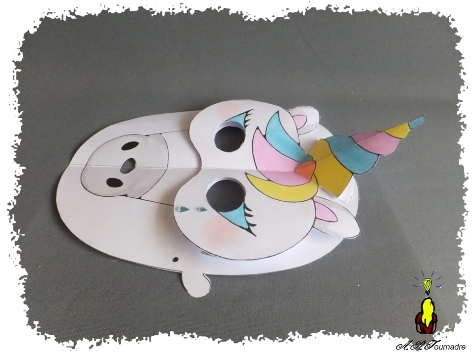 ART 2026 03 masque 13 masque licorne vu de côté en relief