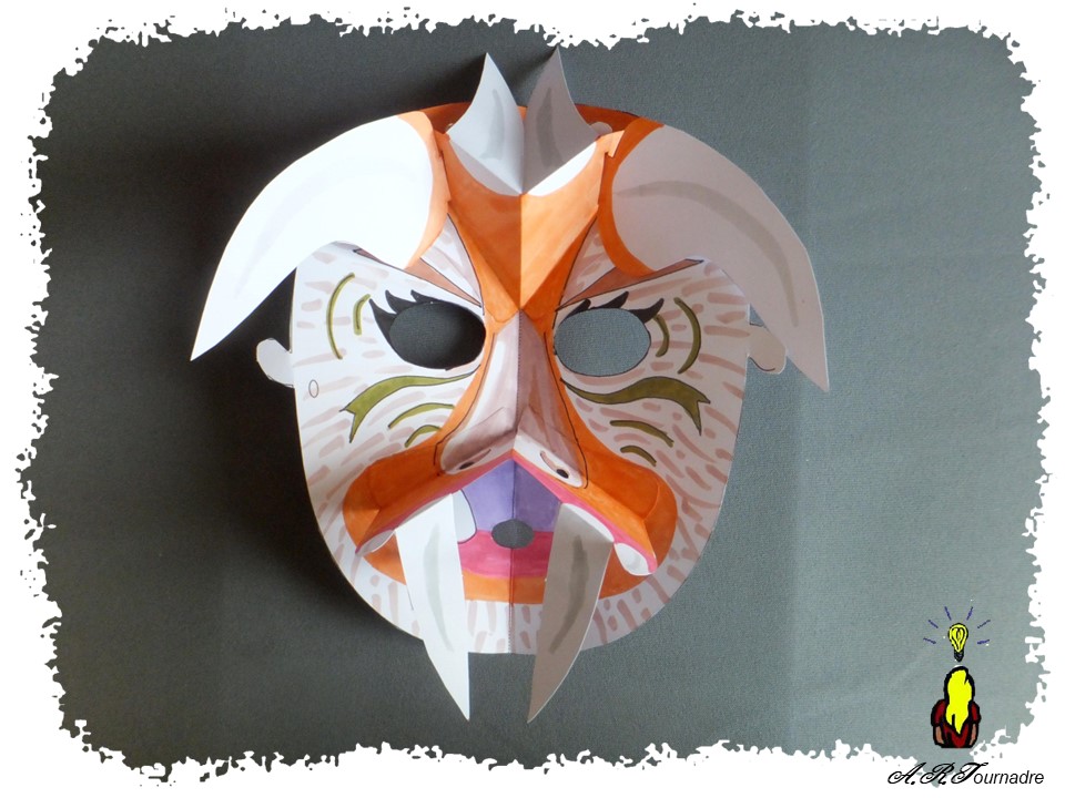 ART 2026 03 masque 8 masque pop-up du monstre à cornes